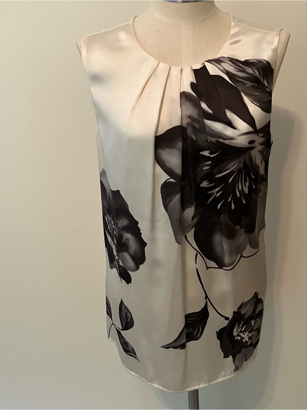 VTG Talbots Silk White Black  Watercolor Floral Tank Blouse Pleated Long Sz 14